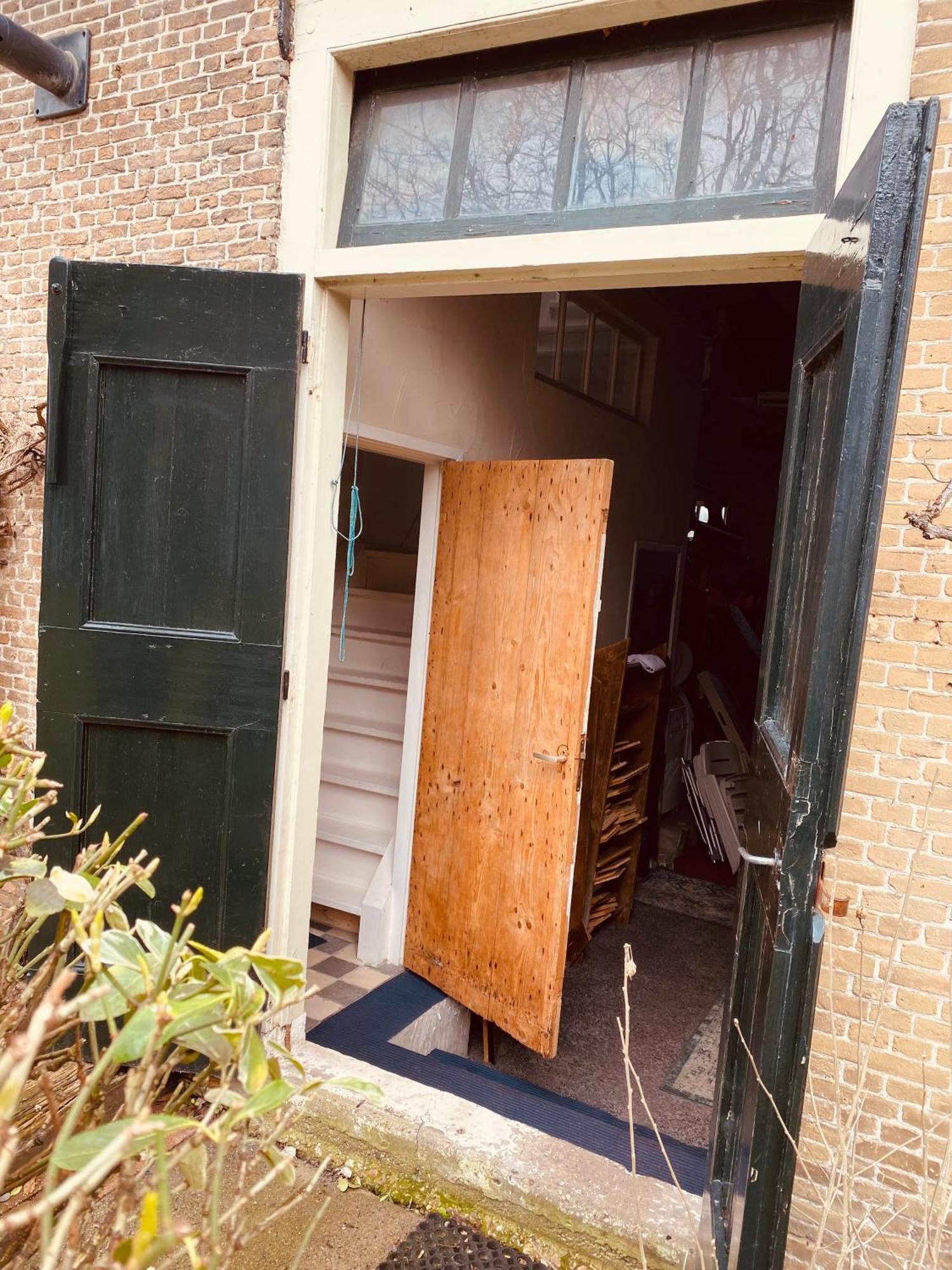 Vakantie Appartement Goedereede Let Op De Badkamer Moet Met Andere Gasten Gedeeld Worden Luaran gambar